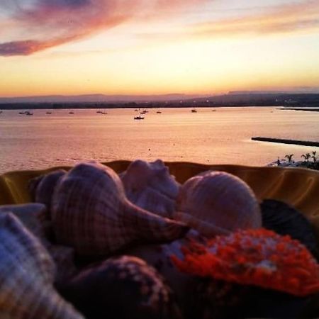 Terrazza Sul Mare Attico "Alfeo E Aretusa" Συρακούσες Εξωτερικό φωτογραφία